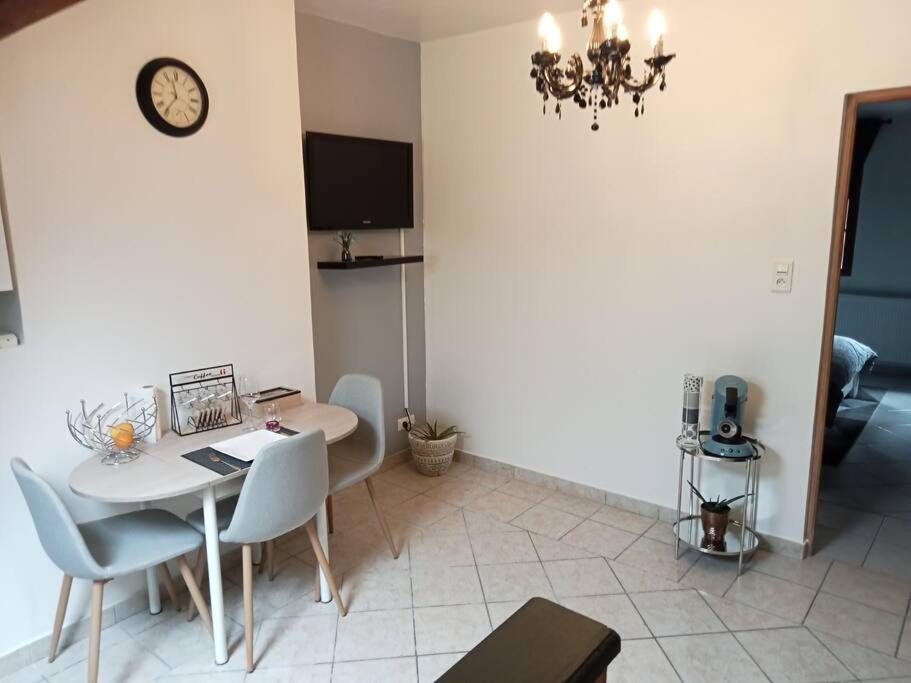 Splendide Moulins Appartement Moulins  Buitenkant foto
